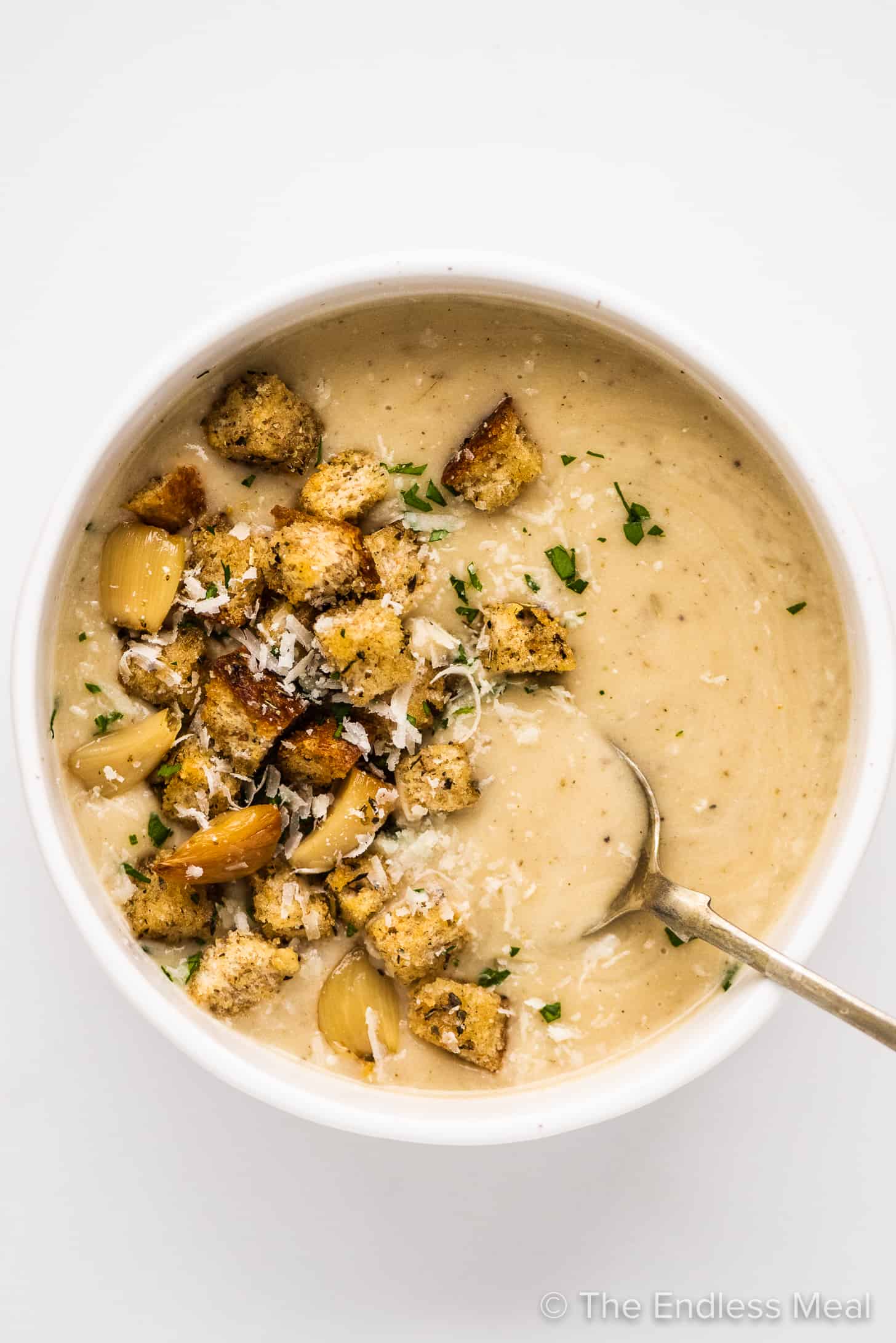 Roasted Garlic Soup: Achieve Creamy, Sweet Perfection